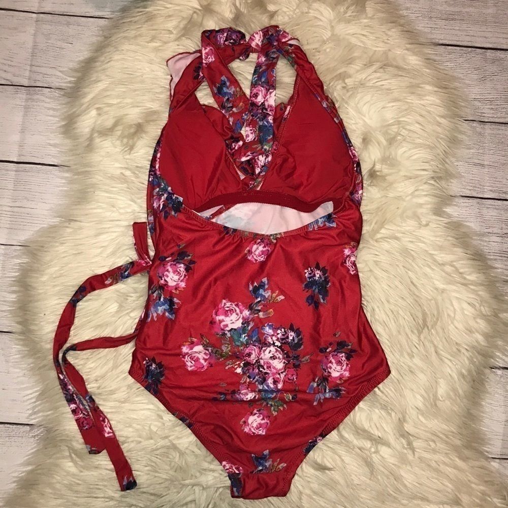 NEW ModCloth Reese One-Piece Red Floral Swimsuit - Picture 3 of 8